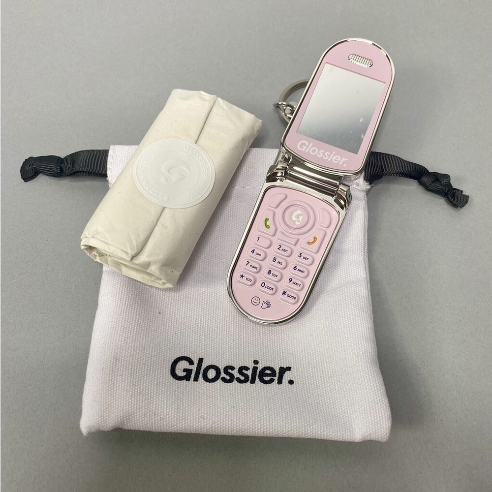 Glossier Flip Phone Keychain a compact mirror New in bag! New York SOHO limited - Picture 2 of 11